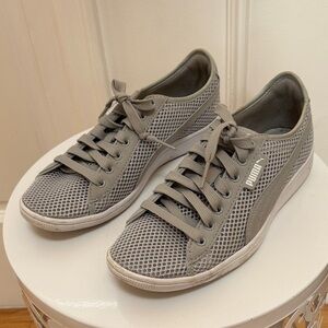 Puma Women grey Mesh Sneakers size 7.5 US